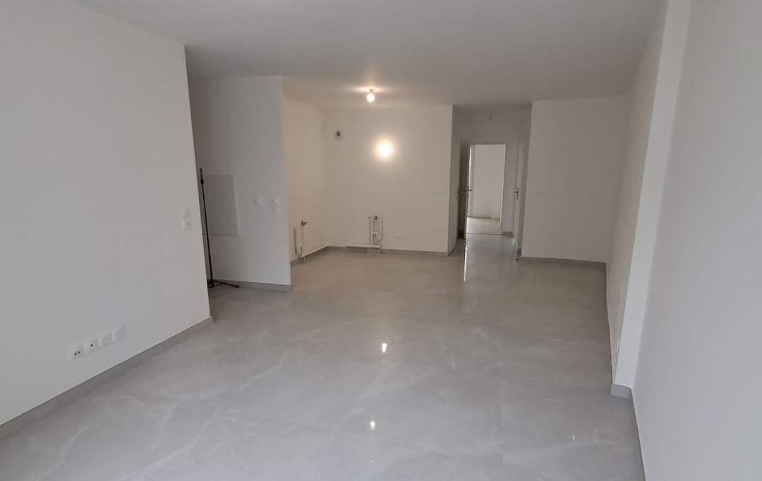 Annonces VRY : Appartement | COMBS-LA-VILLE (77380) | 74 m2 | 291 000 € 